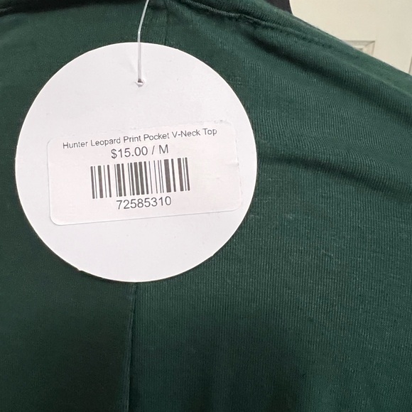 Long sleeve T-shirt. Hunter green with leopard print pocket. New with tags - Picture 3 of 3